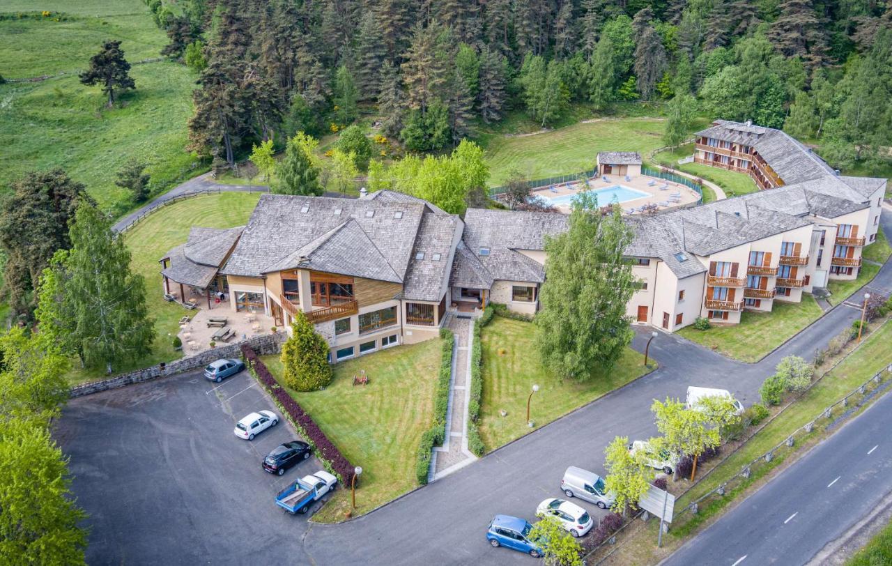 Les Hameaux De Lozere Sure Hotel Collection By Best Western Fournels Bagian luar foto