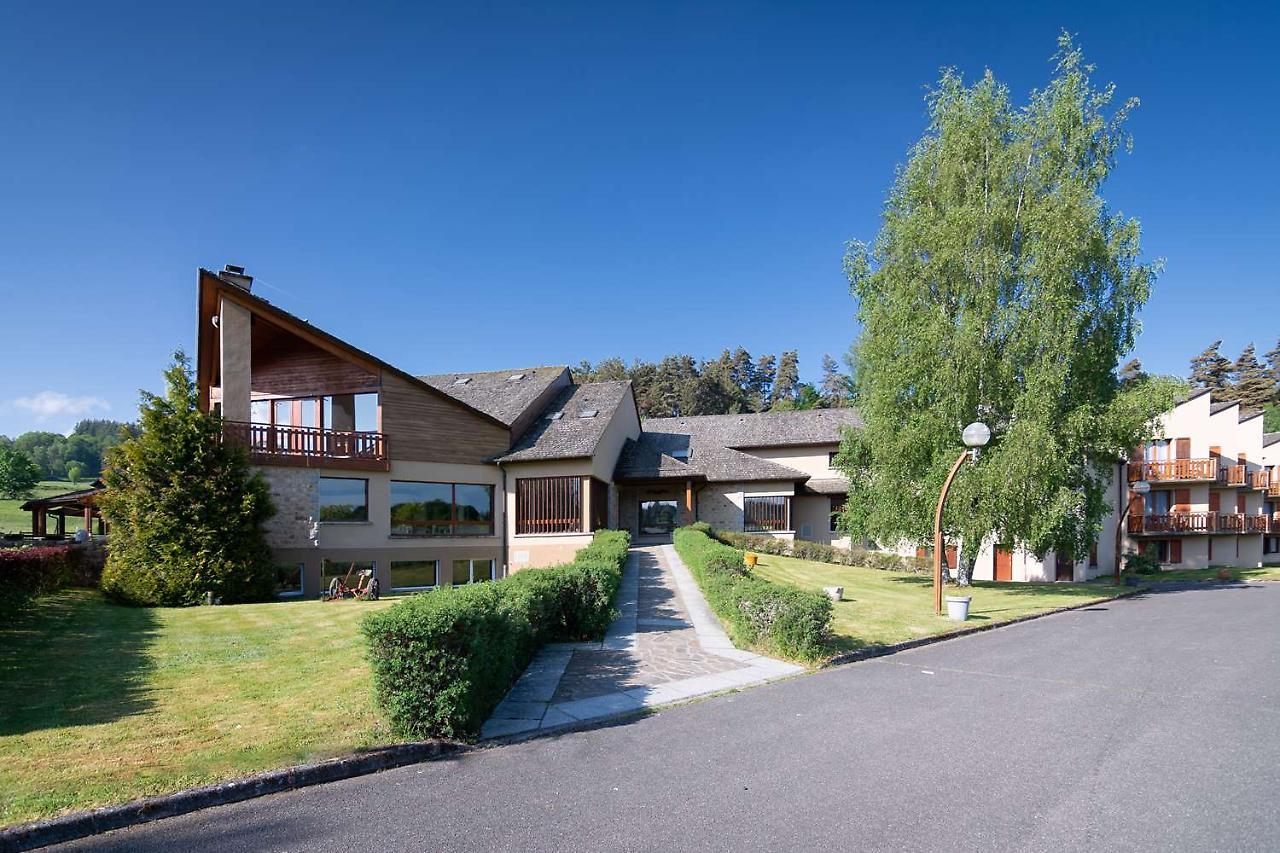 Les Hameaux De Lozere Sure Hotel Collection By Best Western Fournels Bagian luar foto