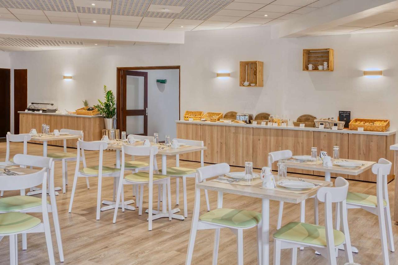 Les Hameaux De Lozere Sure Hotel Collection By Best Western Fournels Bagian luar foto